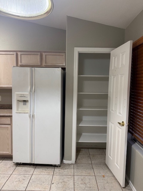 Photo - 922 E Gary Ln