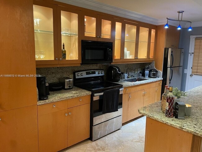 Photo - 7904 West Dr Unit 401