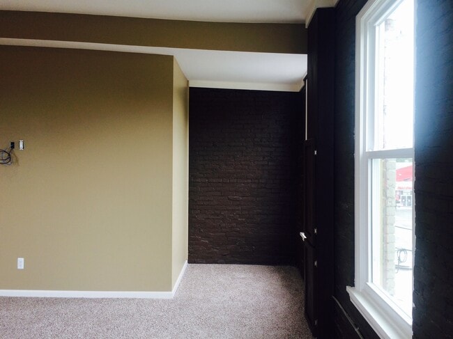 Photo - 133 S Main St Unidad 133 South Main Apartment B