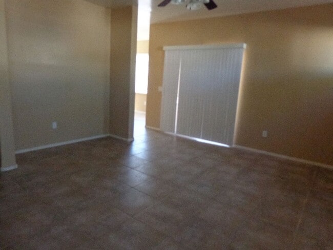Photo - 3 bedroom 2.5 Bath in East Mesa