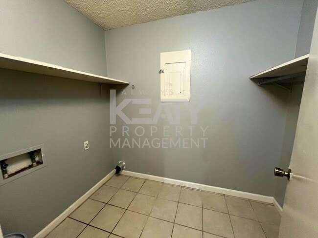 Photo - 513 Fox Run Ave Unidad 2