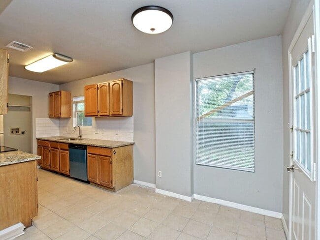 Photo - 6121 Ponca St Unit B
