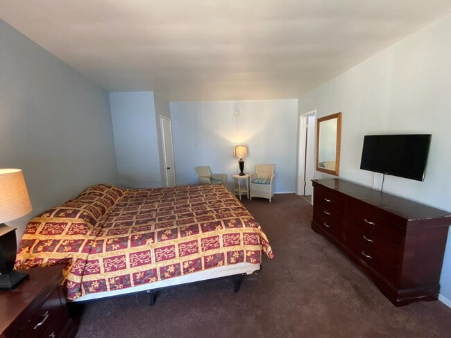 BEDROOM - 5329 Sepulveda Blvd Unit 12