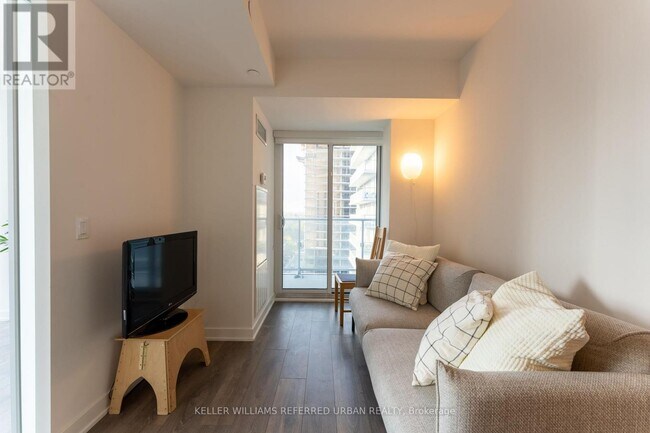 Photo - 195 Redpath Ave Unit 1012
