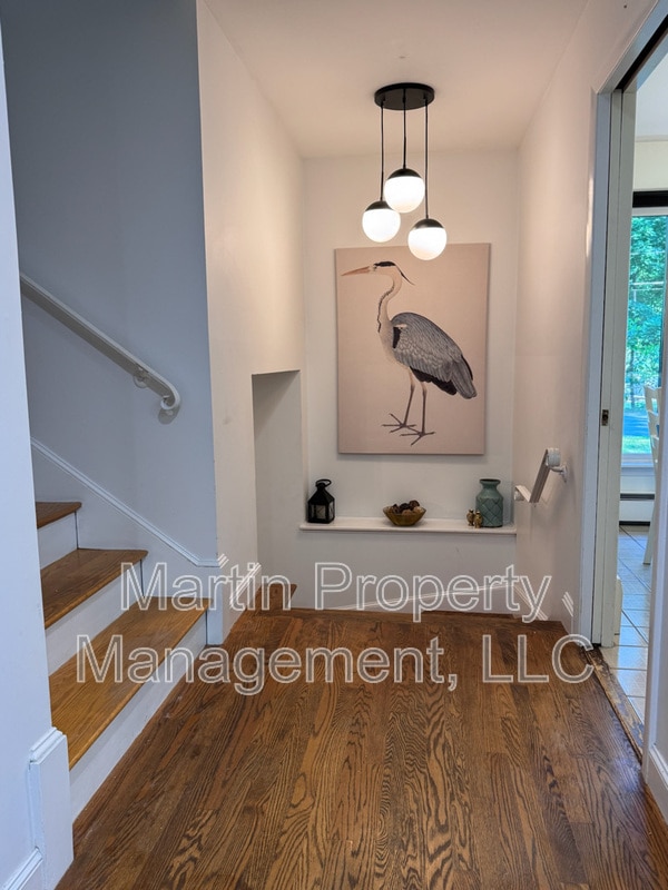 Photo - 1 Cyr Cir