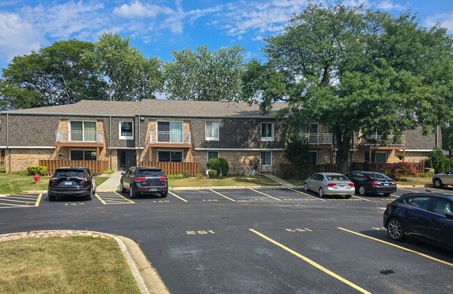 Building Photo - 4506 Kings Walk Dr Unit 2D Rental