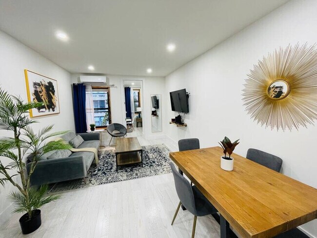 Photo - 315 E 78th St Unidad ID1021885P