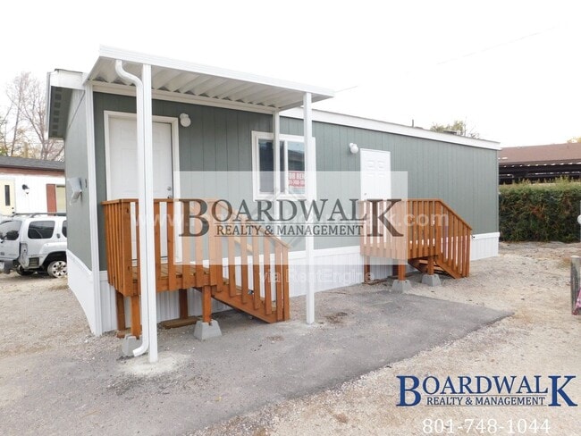 Building Photo - 3114 S 200 E