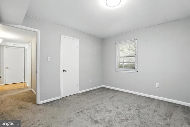 Photo - 9104 Hamilton Dr