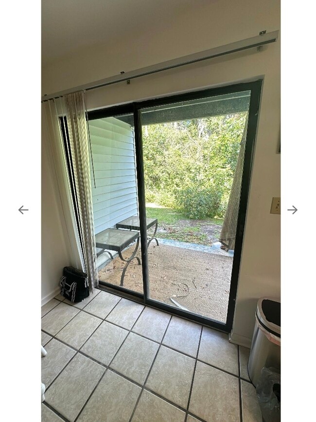 Photo - 2555 Chateau Ln