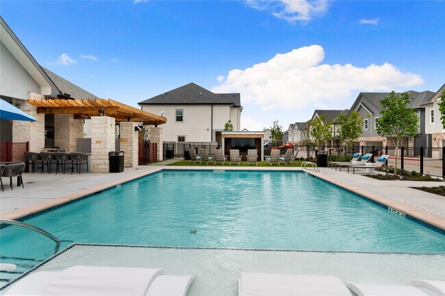 Photo - 28325 Birnham Woods Dr