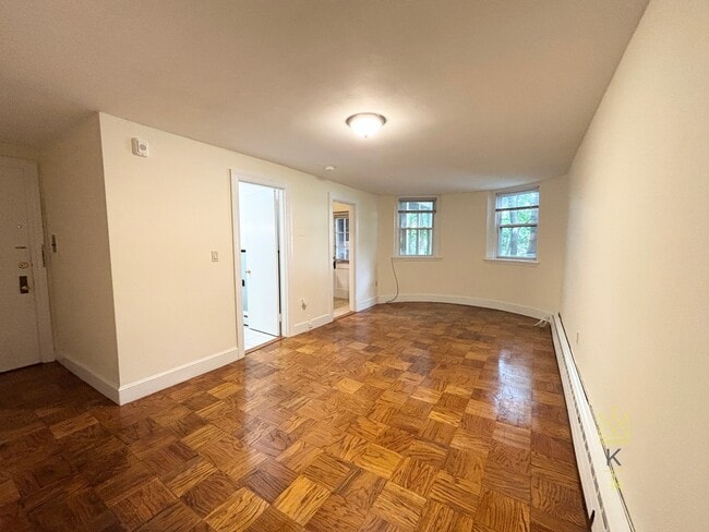 183 Winthrop Rd Unit 3