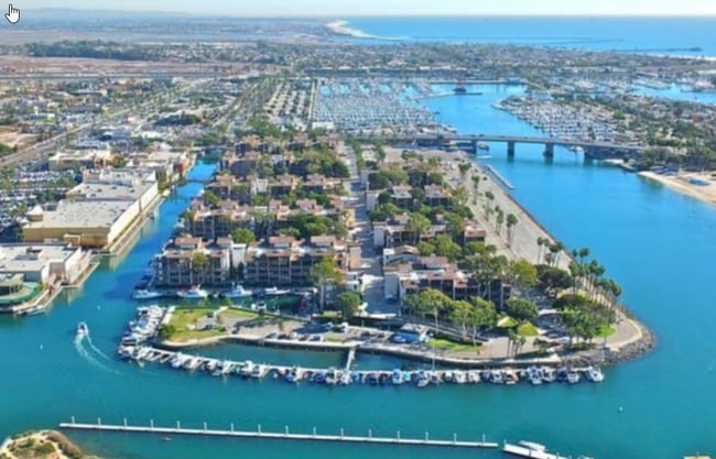 Photo - 9125 Marina Pacifica Dr N