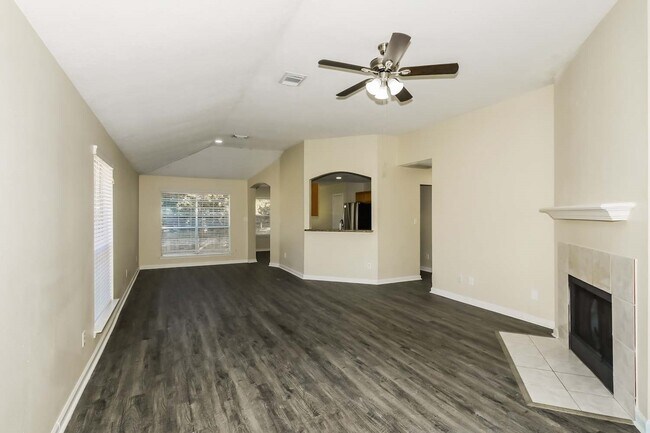 Photo - 10714 Estelle Cir