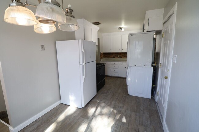 Photo - 565 E 200 N Unidad Up