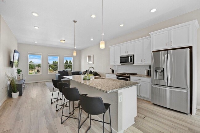 Photo - 1465 W 68th Ave