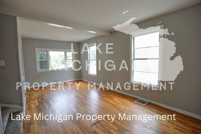 Photo - 1206 4th St NW