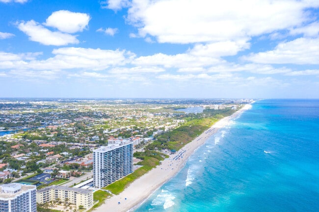 Photo - 247 S Ocean Blvd