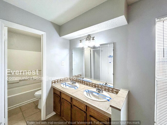 Photo - 6220 Forestgate Rd