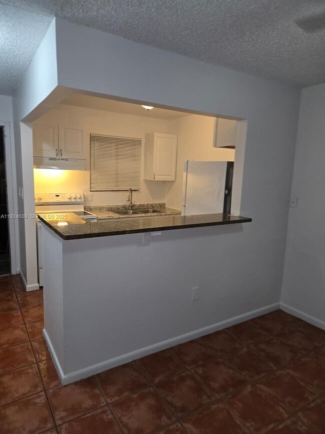 Photo - 6094 Forest Hill Blvd Unit 201