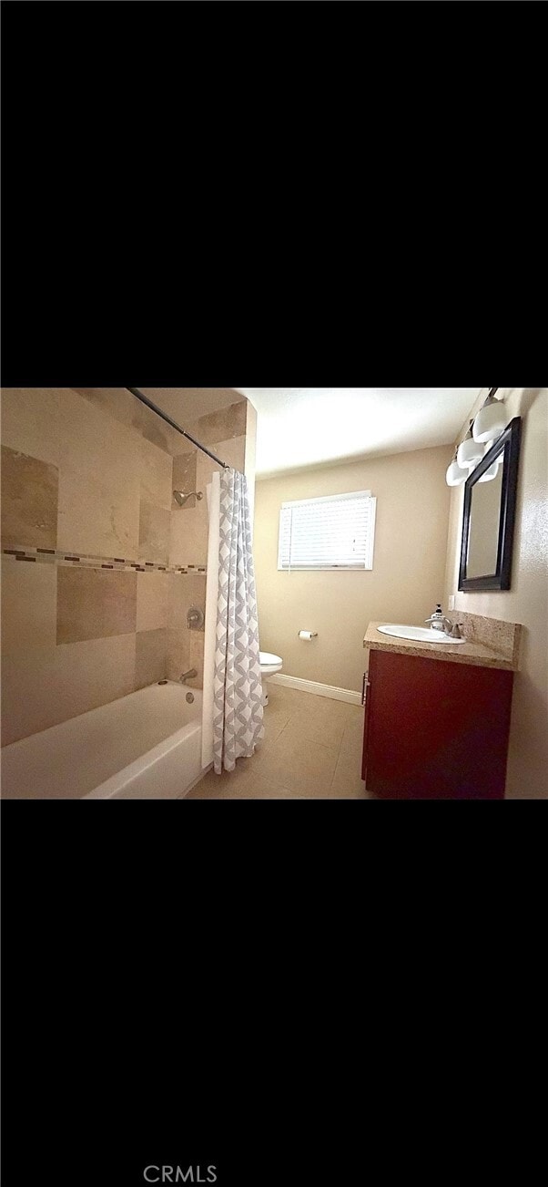 Photo - 1325 E 7th St Unit 9