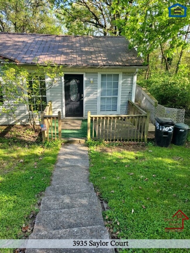Photo - 3935 Saylor Ct