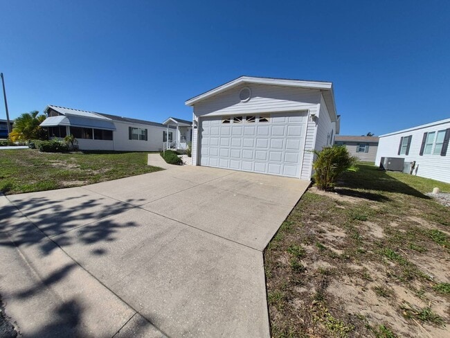 Photo - 2113 Sawgrass Ln