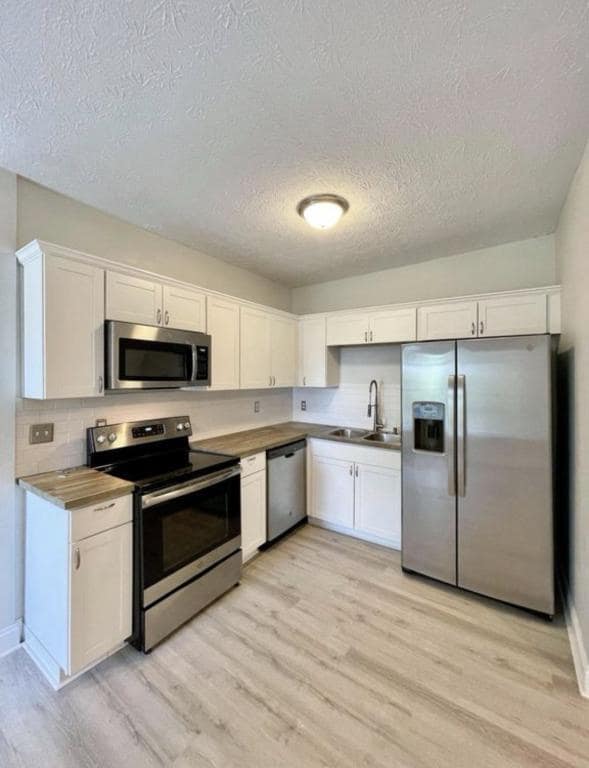 Photo - 549 Rawlings St