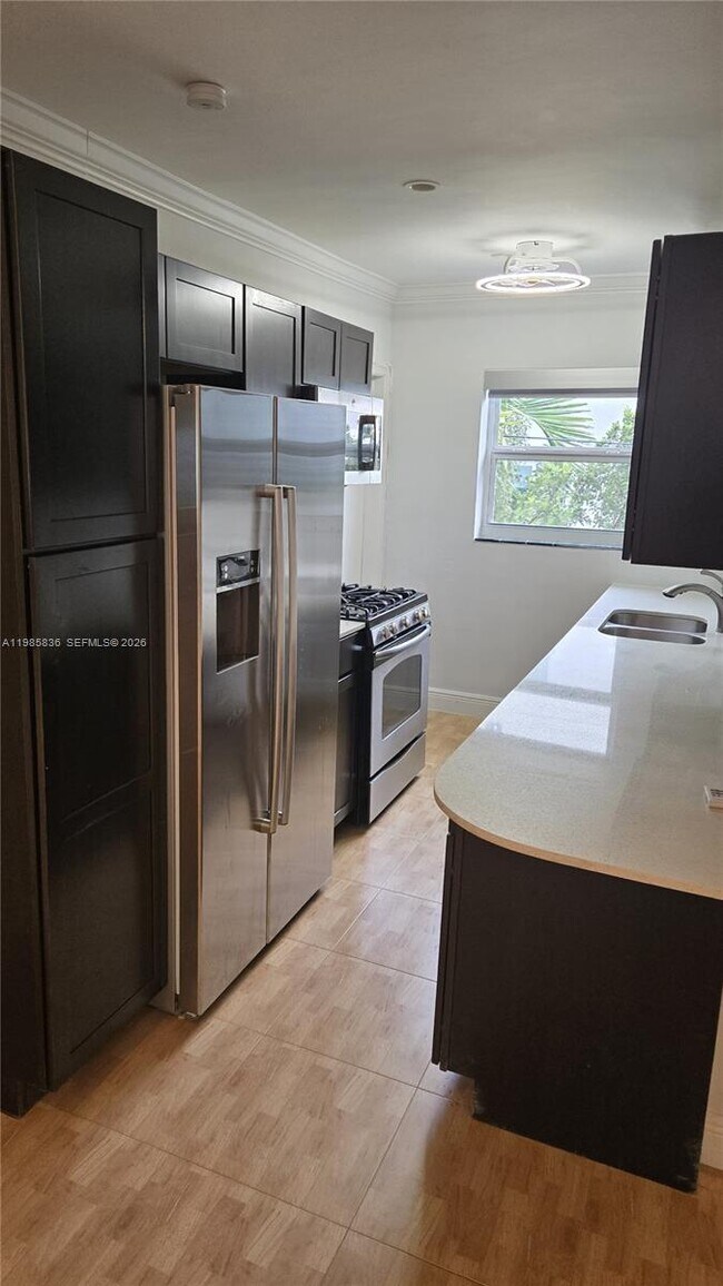 Photo - 10070 E Bay Harbor Dr Unit 70D