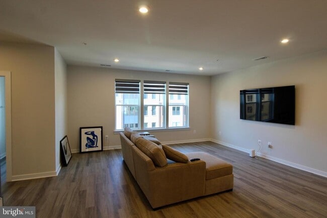 Building Photo - 4619 Olivine Dr Rental