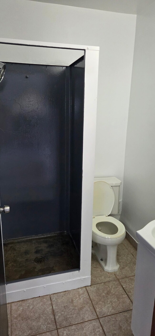 Photo - Becher Unit 3