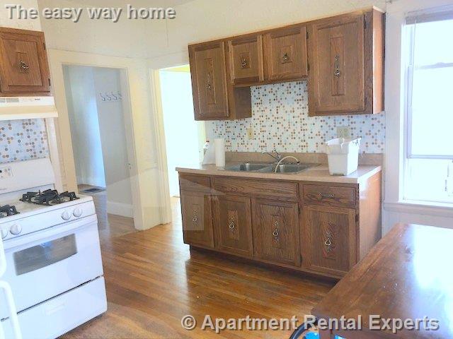 Building Photo - 26 Claremon St Unit #1