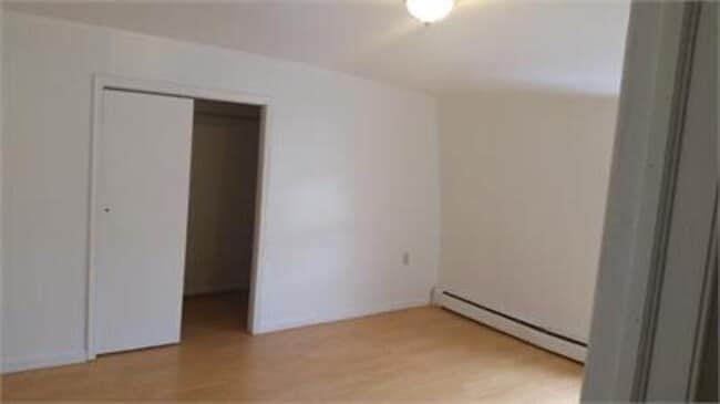 Building Photo - 2311 Perkiomen Ave Rental