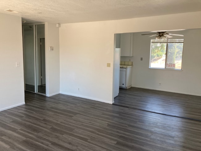 Photo - 1518 Moorpark Ave Unit 4