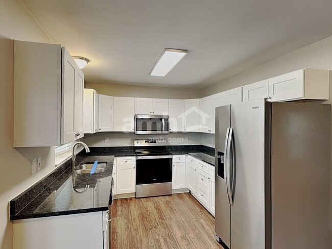 Photo - 8022 Crete Ln