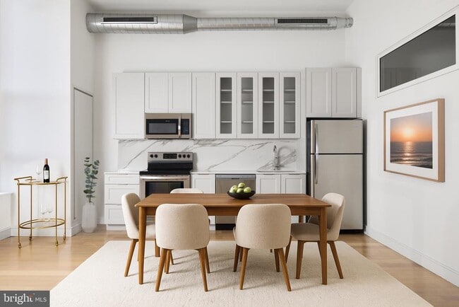 Photo - 900 N 9th St Unit G