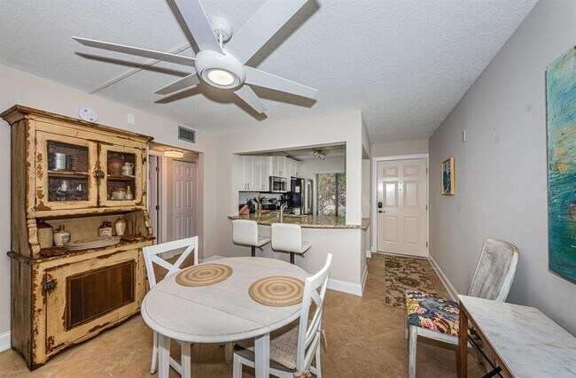 Photo - 6365 Bahia Del Mar Blvd S Unidad 114