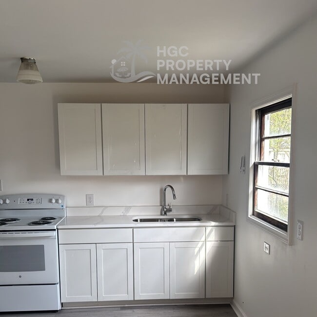 Photo - 614 Price St