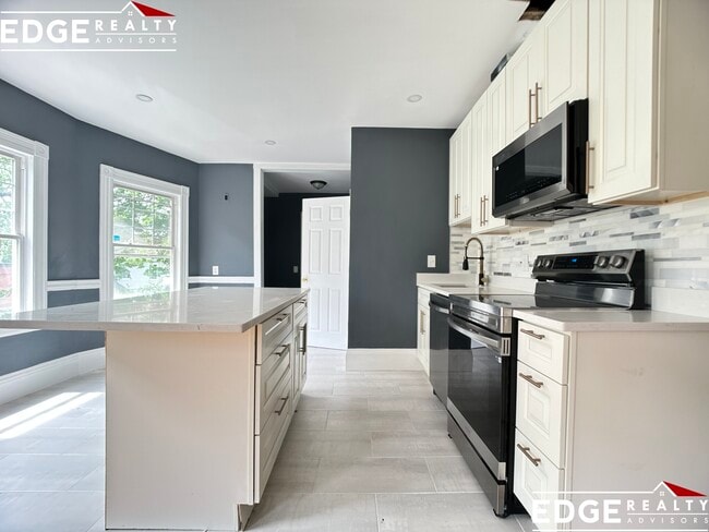Photo - 16 Leicester St Condo Unit 2