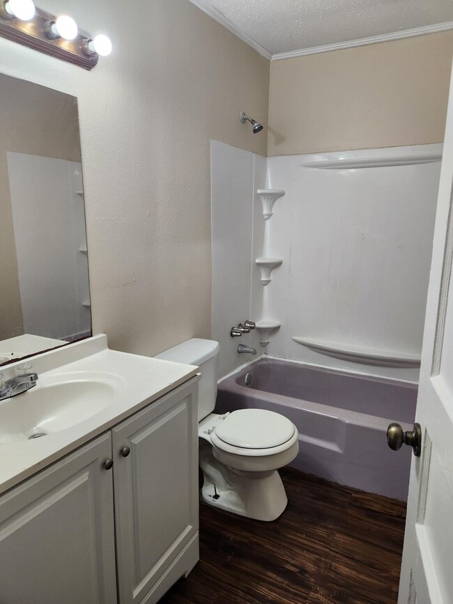 Photo - 3936 Dalton St