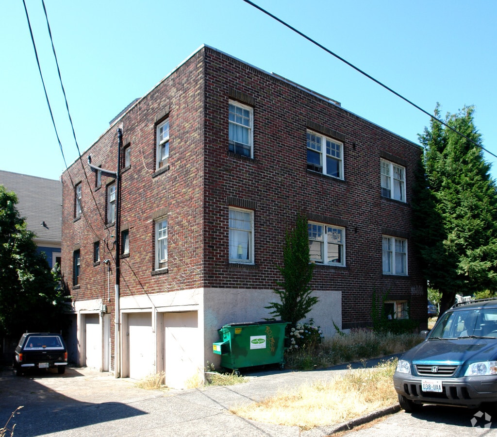 Photo - Parker Place Apartments