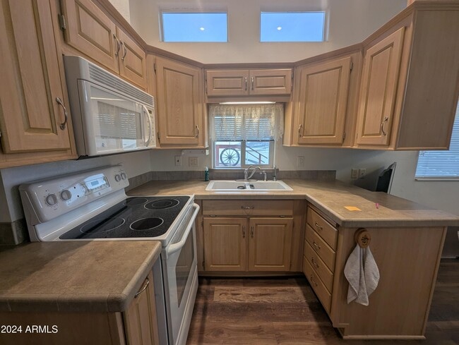 Photo - 412 E Fiesta Del Sol