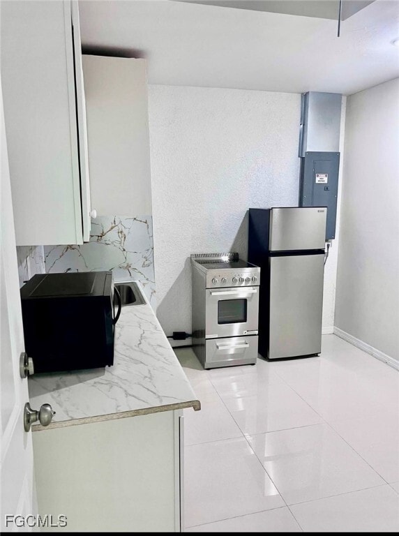 Photo - 2211-2211 Park Rd