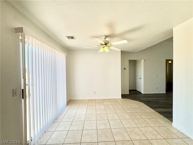 Photo - 1060 Marne Ct