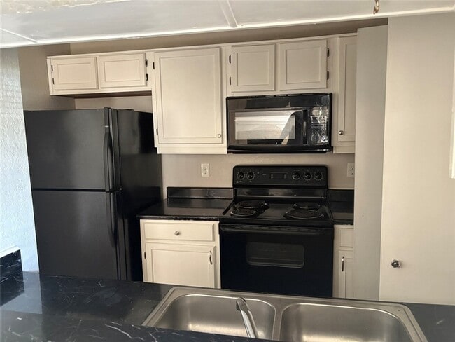 Photo - 1733 Crest Grove Dr