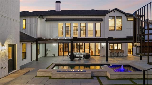 Photo - 7515 Lavendale Ave