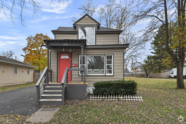 Building Photo - 3216 Ezra Ave Rental