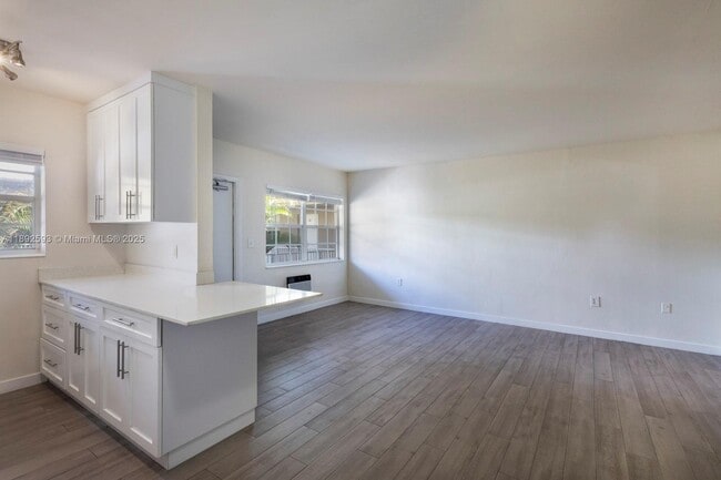 Photo - 6511 Santona St Unidad C18