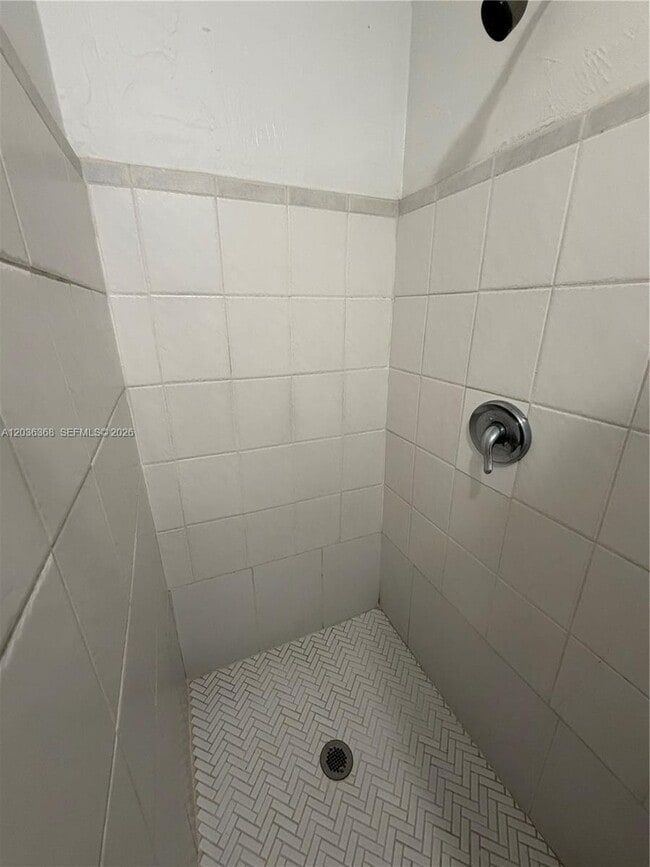 Photo - 1061 NE 137th St Unit 1