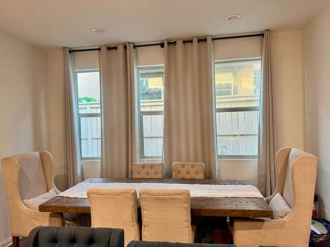 Photo - 1042 Sea Glass Way